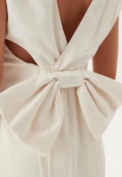 YAS Häämekot*dottea Ss Train Dress